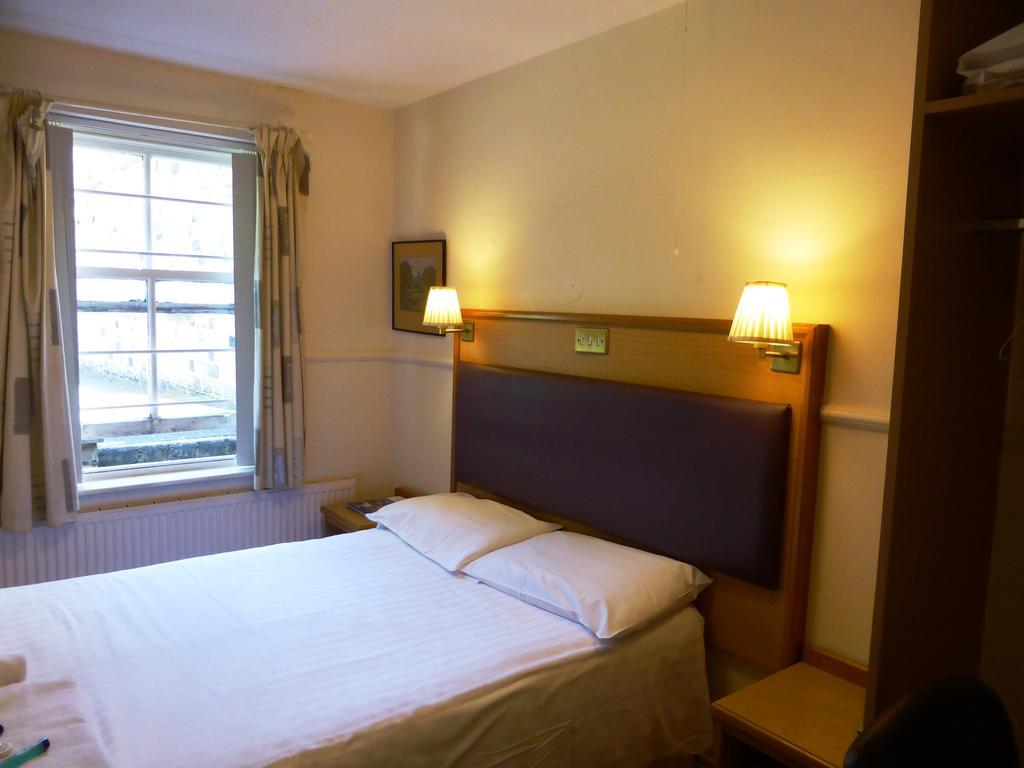 Old Vicarage Hotel Leeds  Room photo